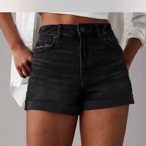 Black Women's Denim  Mom Shorts American Eagle size 10